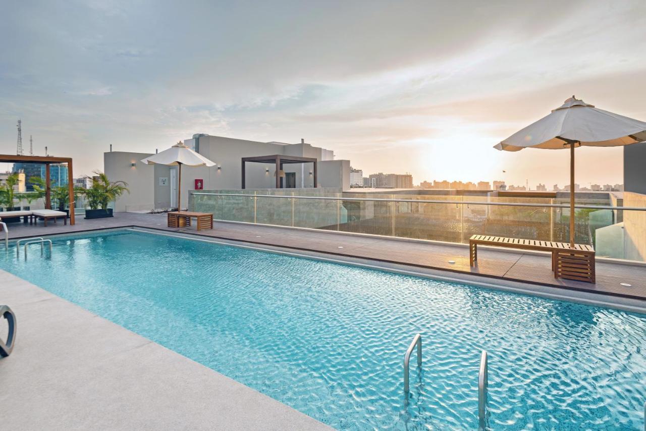 ✶ Maras Residence ✶ Luxury Rooftop Pool & Grill Лима Экстерьер фото